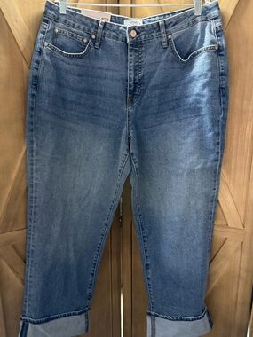 Edited by Hunter McGrady NWT Cuffed Classic Women's Jeans Size 16